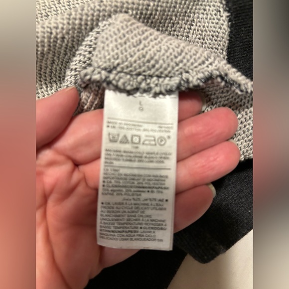 Large blue v neck Old Navy french terry sweatshirt with waistband, L - Picture 9 of 10